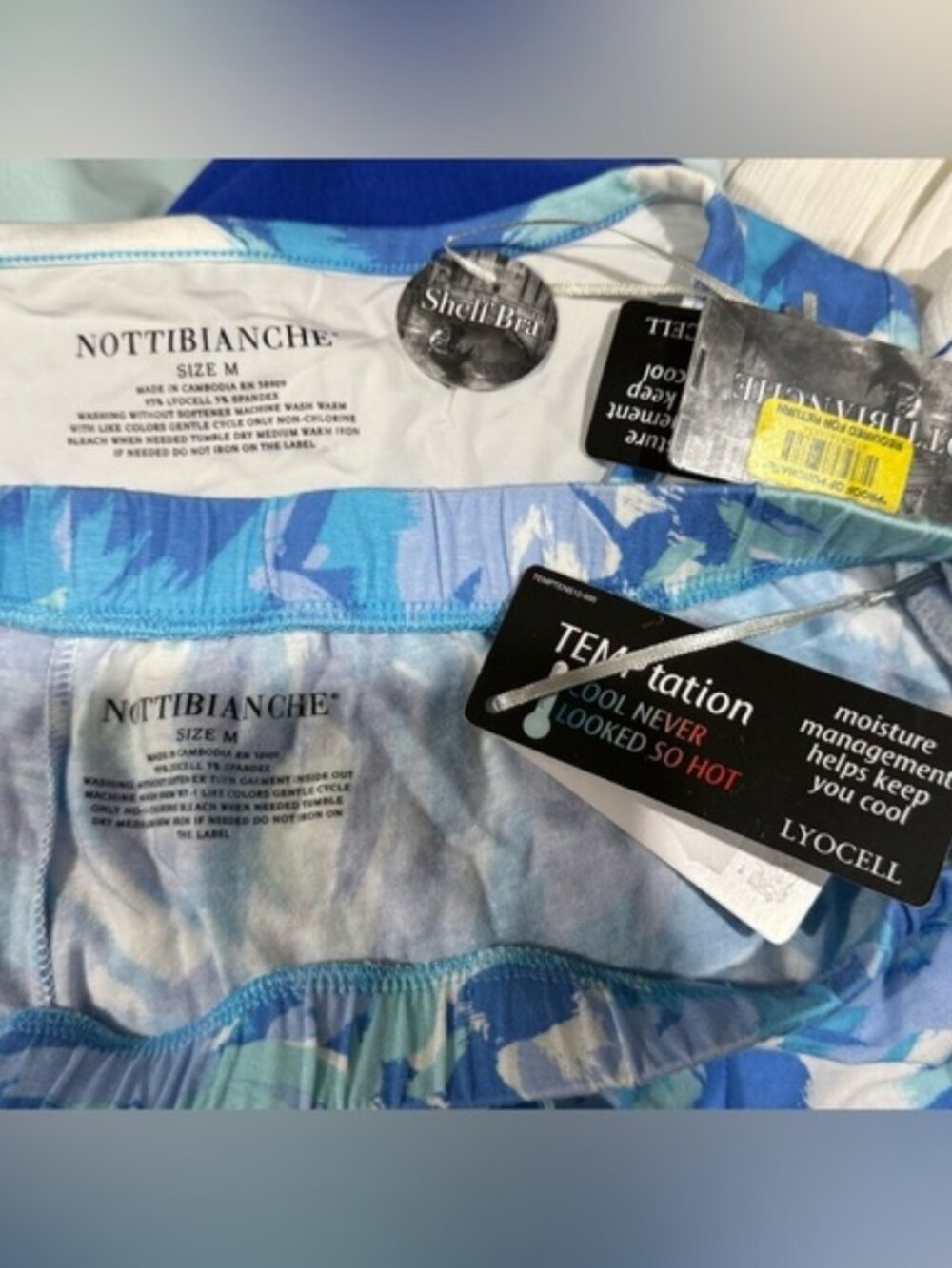 NWT Blue and White Abstract Sleeveless tank top and shorts - Picture 2 of 3